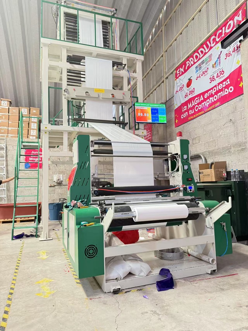 Hochgeschwindigkeitsmono -Schicht Film Blowing Machine Testing Video vom Mexiko -Kunden